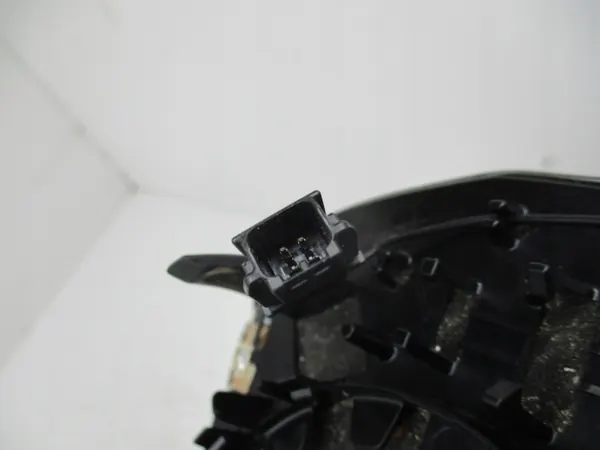 Audi A4 B9 Rechter Spiegel-Inzet Fotochrom OEM 8W0857536H image 6