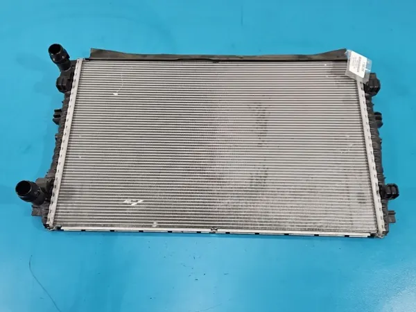 Radiador de agua Skoda OE 5WA121251C para Superb III image 2