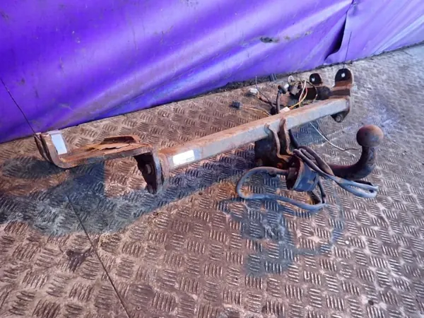 Dragkrok Hyundai Tucson I 04-10 OEM 9999Z040365 image 3