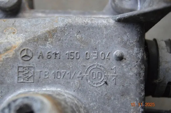 Pré-aquecedor motor Mercedes-Benz OEM A6111500304 image 3