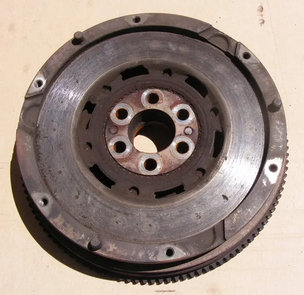 BMW E46 316i 318i N42 Kytkinpaketti image 2