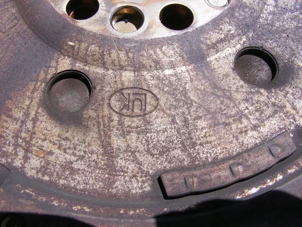 BMW E46 316i 318i N42 Kytkinpaketti image 4