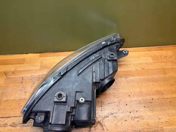 VW Scirocco 2008- Vasemman Xenonlamppu Alkuperäinen image 3