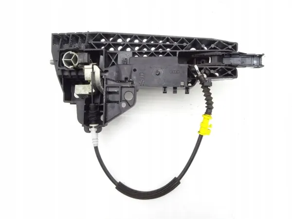 Tirador Puerta Trasera Izquierdo OEM 4H0837885 Audi A6 C7 image 3
