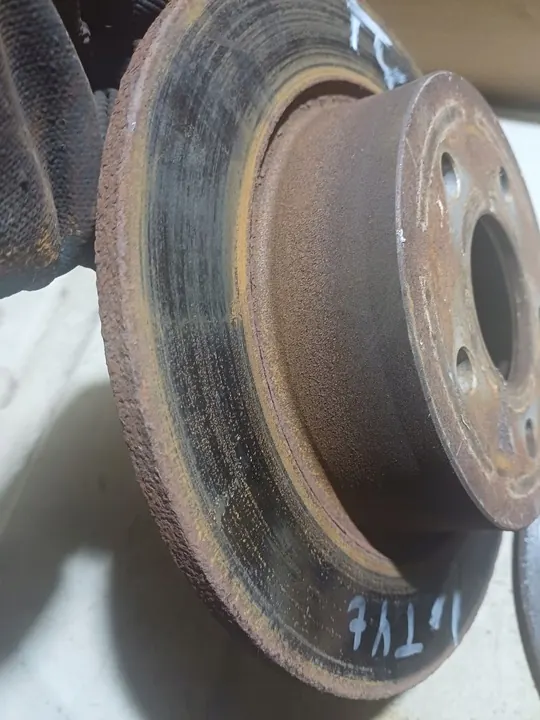 Discos de Freio Traseiro Ford Kuga MK2 GV61-2A315-AA image 2