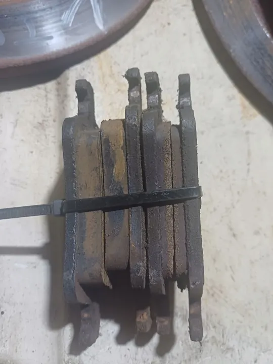 Discos de Freio Traseiro Ford Kuga MK2 GV61-2A315-AA image 7