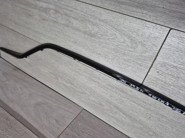 MERCEDES W205 AMG LISTELLO CROMATO POSTERIORE A2058854103 image 3