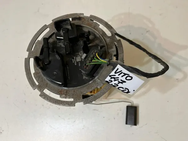 Mercedes Vito 447 bränslepump OEM A4474700594 image 5
