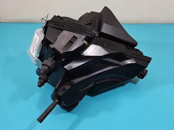 Ilmansuodattimen kotelo Audi Q5 08- 2.0 TFSI image 6