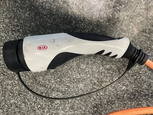 Oplaader OEM 91887-G5531 voor Kia Niro/Kona Elektrisch image 3