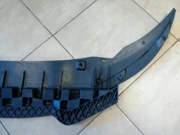 Untere Frontstoßstangenabdeckung OEM 8P0807233 Audi A3 8P image 6