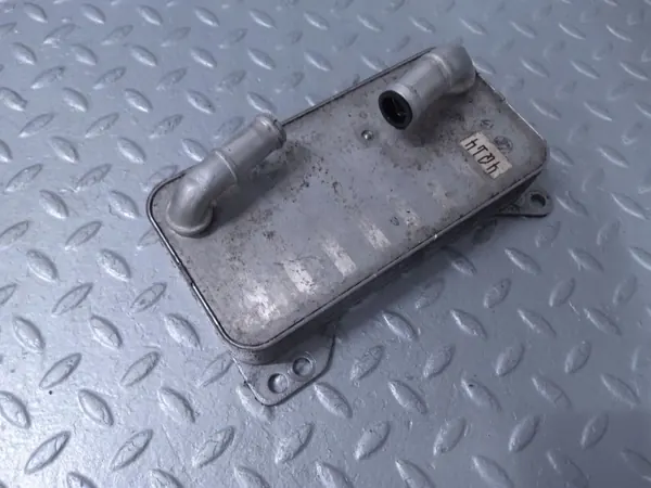 Arrefecedor de óleo usado OEM 0GC317019F Ford image 3