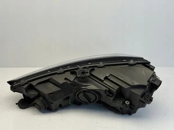 AUDI A4 B9 LIFT Lámpara LED Derecha 8W0941012 image 2