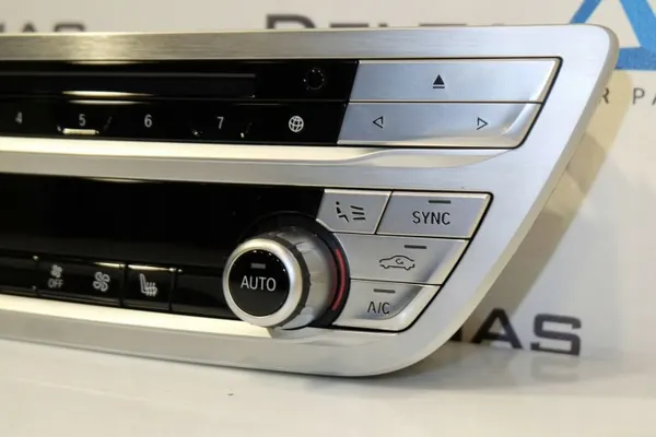 BMW ilmastointipaneeli OEM J00648 7-sarja G11/G12 image 5