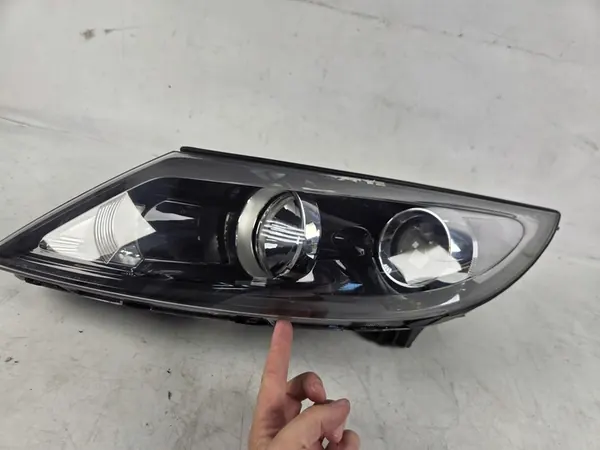 Faros Izquierdo H7 Kia Sportage III 2010-2015 Hella image 2