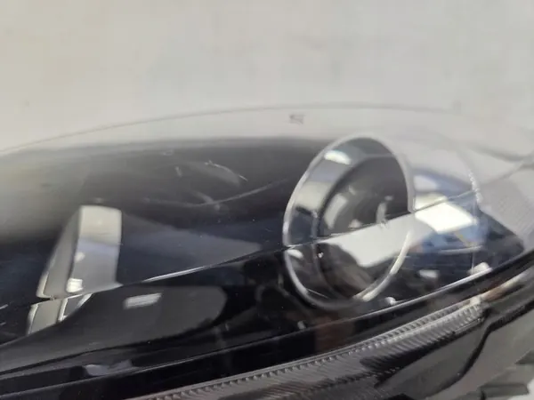 Faros Izquierdo H7 Kia Sportage III 2010-2015 Hella image 4