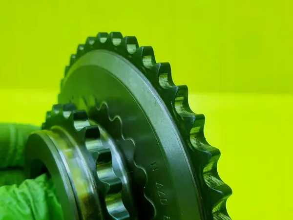 Tandhjul Audi A6 A7 Q5 A8 S4 Q7 3.0 TFSI OEM 06E109077N image 4