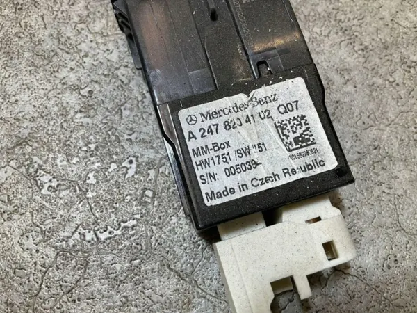 Módulo USB OEM HW1751SW151 para Mercedes-Benz 2.1L image 4