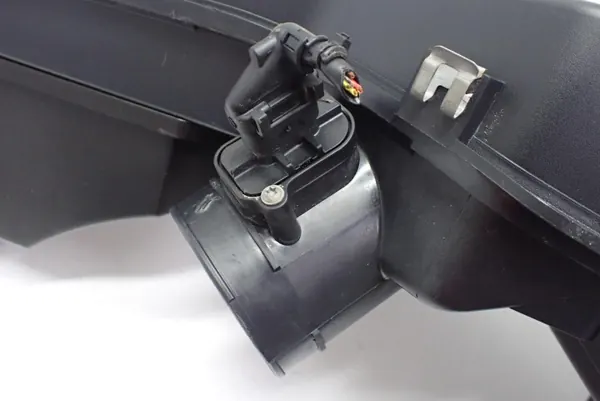 Luchtfilterhuis OEM 8507313 voor BMW 3 F30/F31 image 8