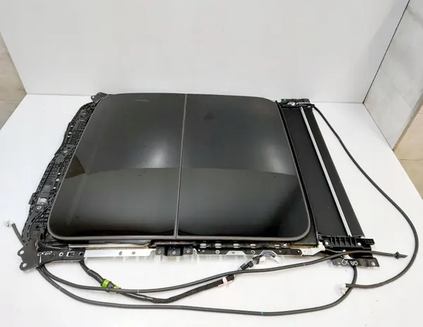 Techo Panorámico MAZDA CX60 OEM - Estado Usado image 2