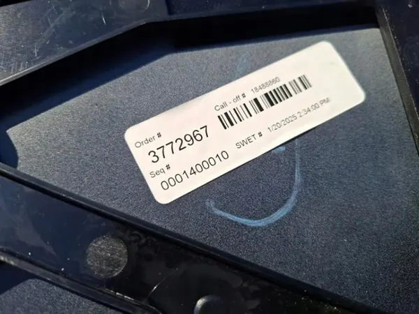 BMW X3 G45 Spoiler Hayon OEM 5A25CE8 image 7