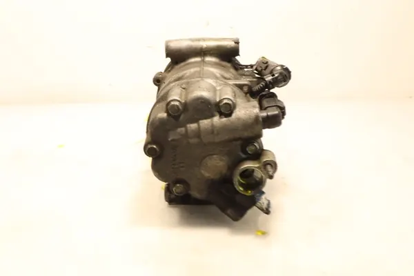 Compresseur de Climatisation Peugeot 508 I Lift 2.0 BlueHDI OEM 9677824580 image 3