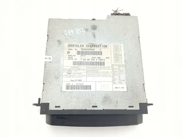 CD-Wechsler Chrysler Town Country IV (2000-2004) P05082005AB image 6