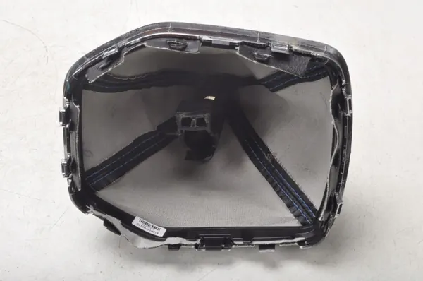 Pomo mudanças Ford Fiesta MK8 ST OEM 289938 - Usado image 3