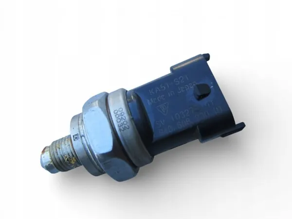 Kraftstoffdrucksensor OEM 94860623001 Porsche Cayenne image 2