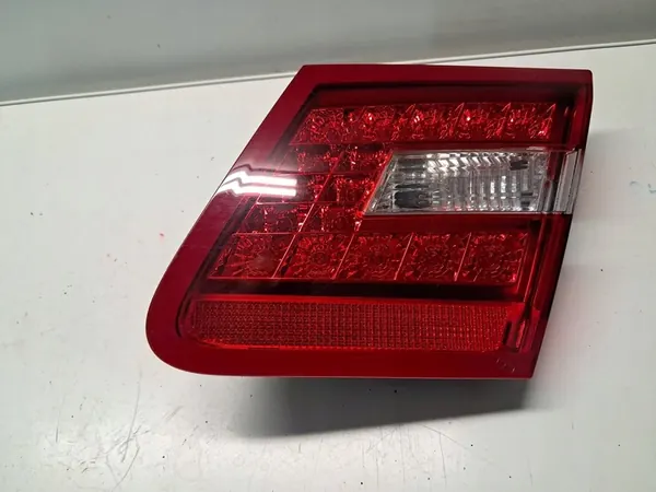 Rechter Achterlicht Mercedes W207 C207 2078200464 image 3