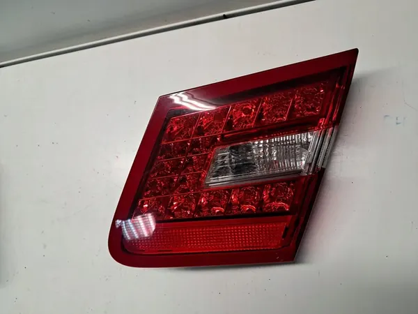 Rechter Achterlicht Mercedes W207 C207 2078200464 image 4