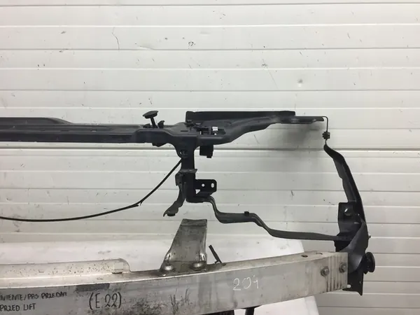 Voorbumperbalk Mercedes C-Klasse W204 2.0D A2046205834 image 5