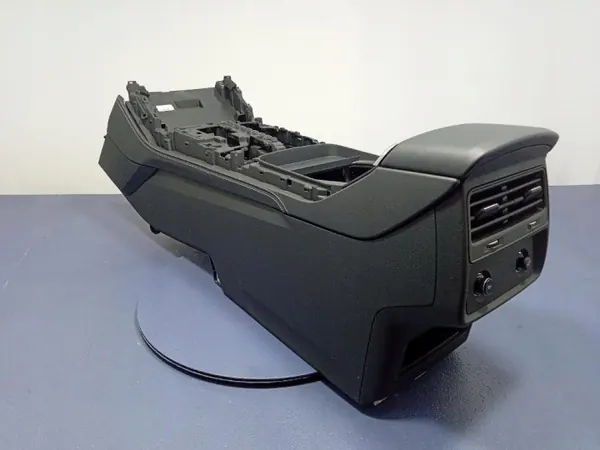 Accoudoir tunnel central Audi SQ8 Q8 OEM 4M8863244K image 3