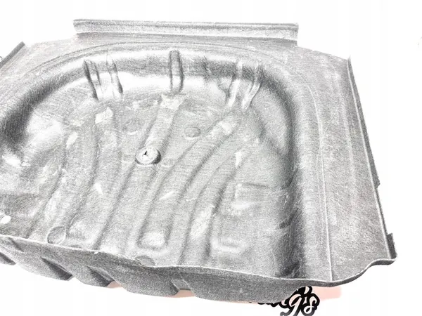 Gebrauchte Audi OE 8V3863697D Kofferraumteppich image 4