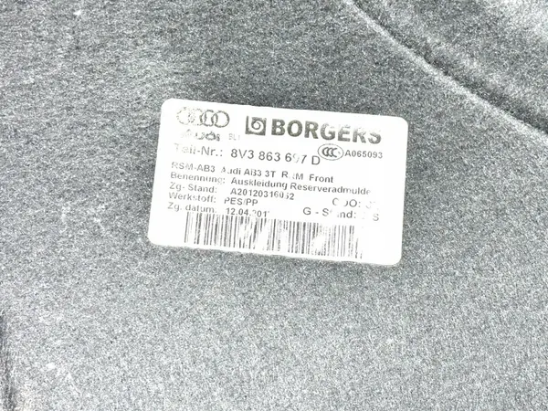 Gebrauchte Audi OE 8V3863697D Kofferraumteppich image 6