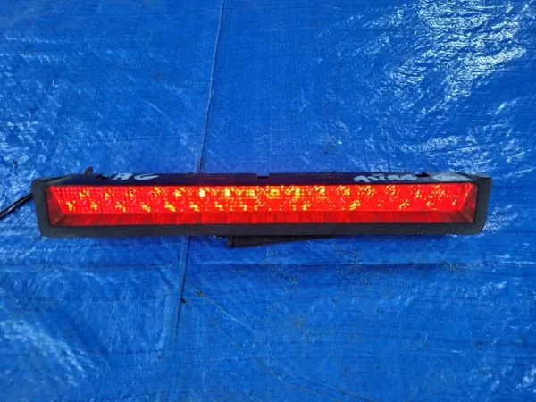 Opel Astra G Drittes Bremslicht OEM 90560399 - Gebraucht image 7