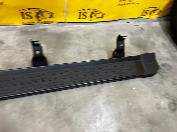 Vasen sivuporras OEM M2DB-16451-CE Ford Bronco 21- image 4