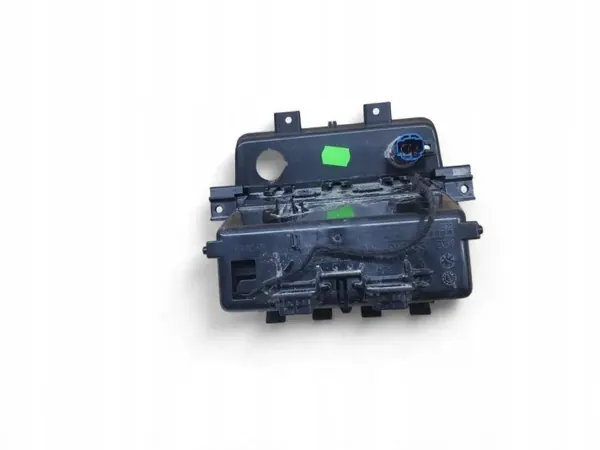 Porsche Cayenne Taka Tuhkakuppi OEM 9Y0857951C image 3