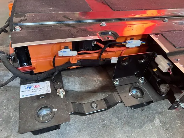 Bateria de tração Kia OEM 37503-A8710 - Usada image 10