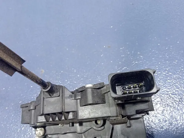 FIAT GRANDE PUNTO LINKER HINTÜR-SCHLOSS 6 PIN 51797569 image 4