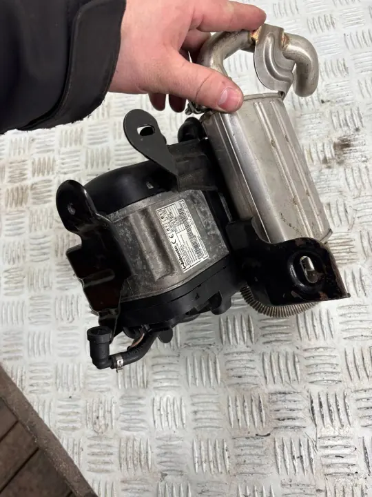 Chauffage stationnaire Webasto OEM 7N0815005AB VW Sharan image 5