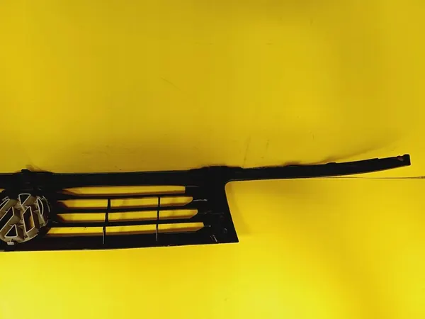 VW POLO III CLASSIC GRILL L56T 6K5854643A / 6K5853654D image 9