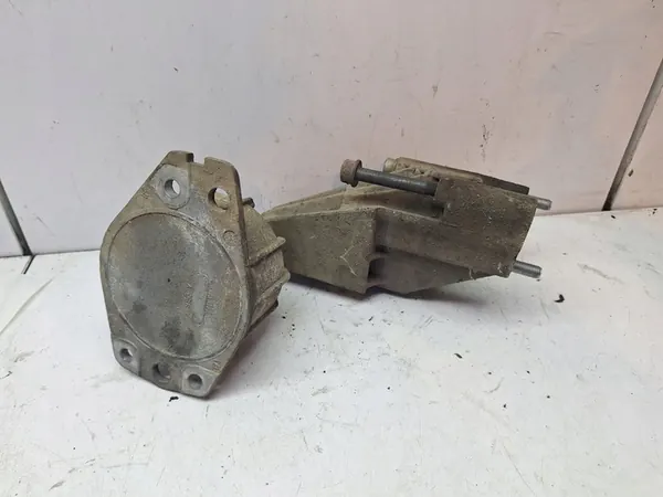 ALFA ROMEO 147 00-04 Vaihteiston tuki 1.6 16V OEM image 3
