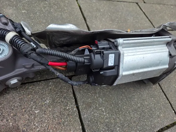 VW Audi Skoda Seat Direção 561423051M image 5