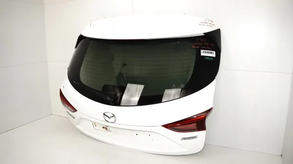 Takaluukku Mazda 3 BM 13-16R HB OEM 360179167 image 3