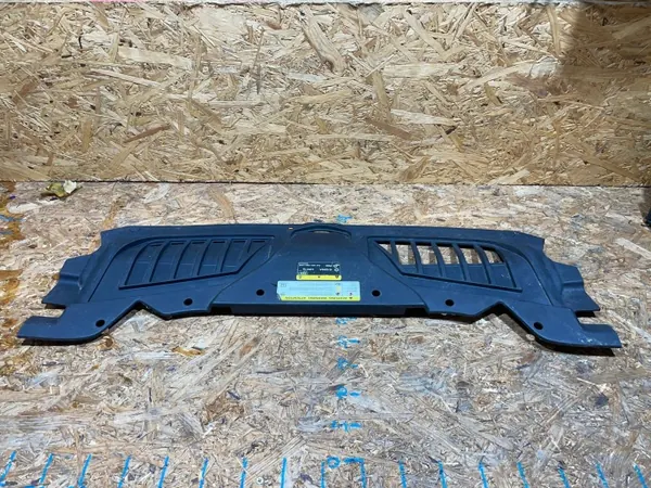 OEM 4N0807081B Bältesförstärkning Fram Audi A8 D5 image 5