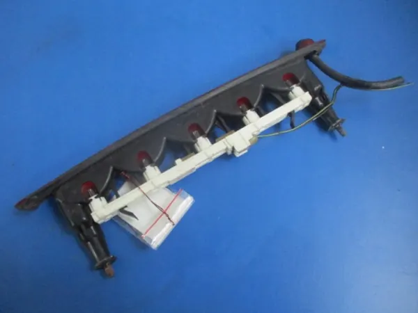 Derde remlicht Suzuki Swift MK6 5D OEM 35810-63J0 image 3
