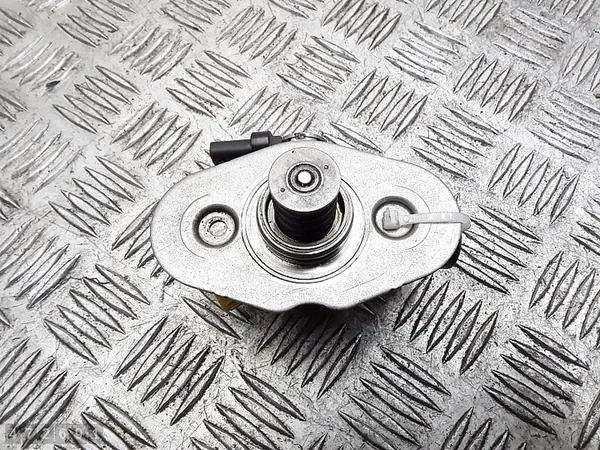 Brandstofpomp BMW 2 Series F22 2015 0261520258 image 3