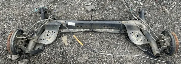 Kit de Poutre de Suspension Arrière OEM Renault Clio V 1.5 image 2