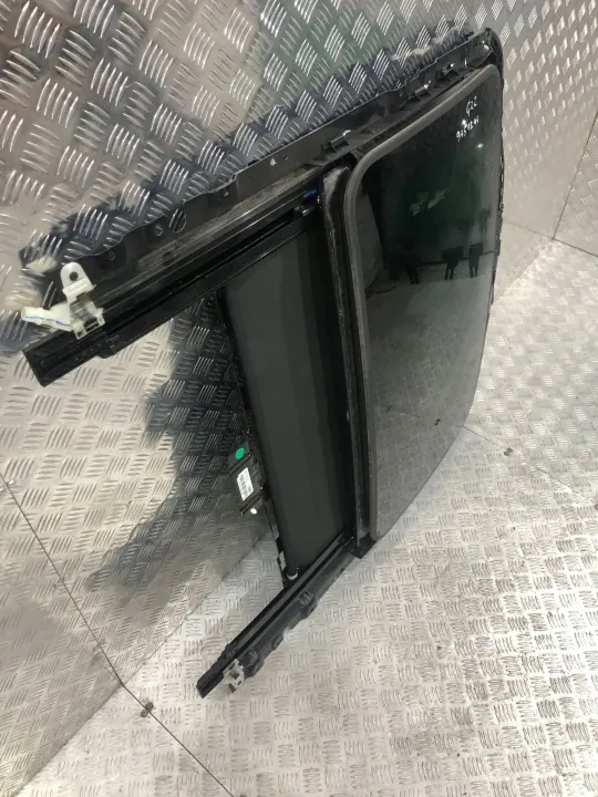 Toit Ouvrant Vitré OEM 9451244 pour BMW G22 G82 M4 image 4